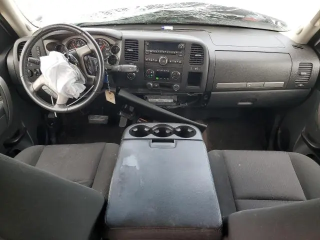2011 CHEVROLET SILVERADO K1500 LT  
