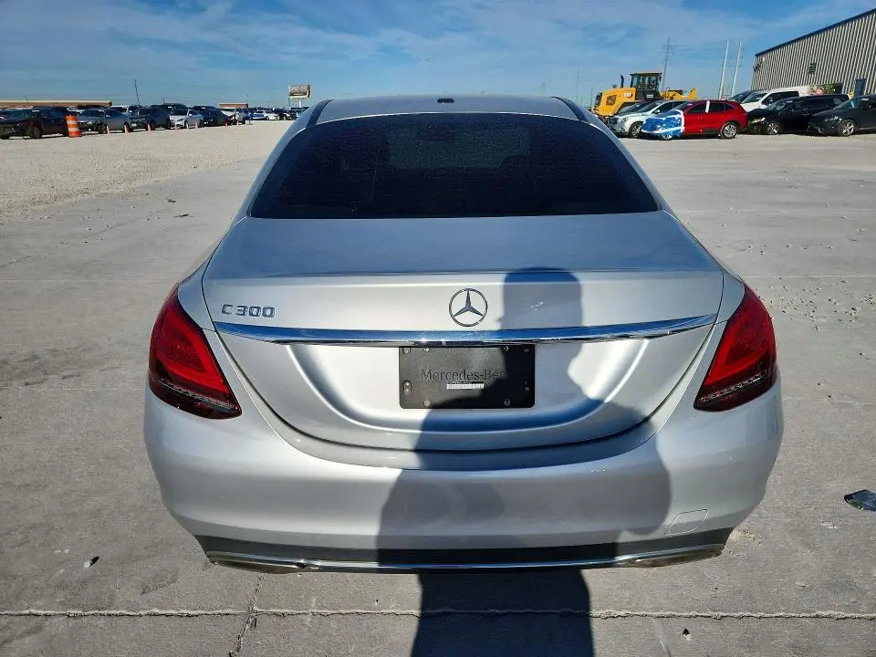 2019 MERCEDES-BENZ C 300  