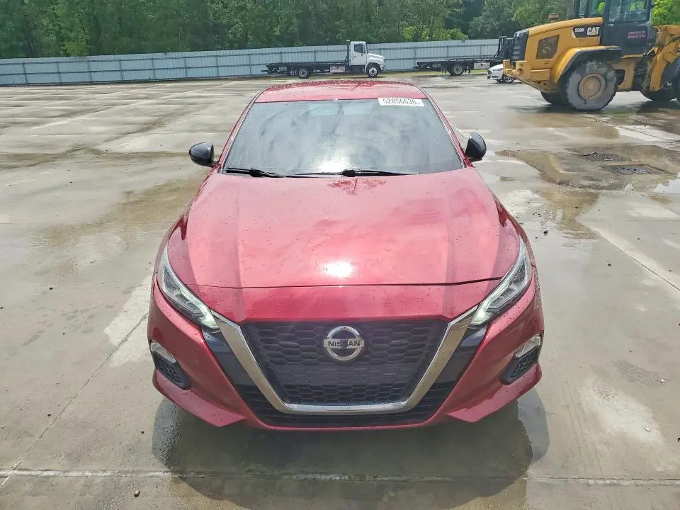 2019 NISSAN ALTIMA SR  
