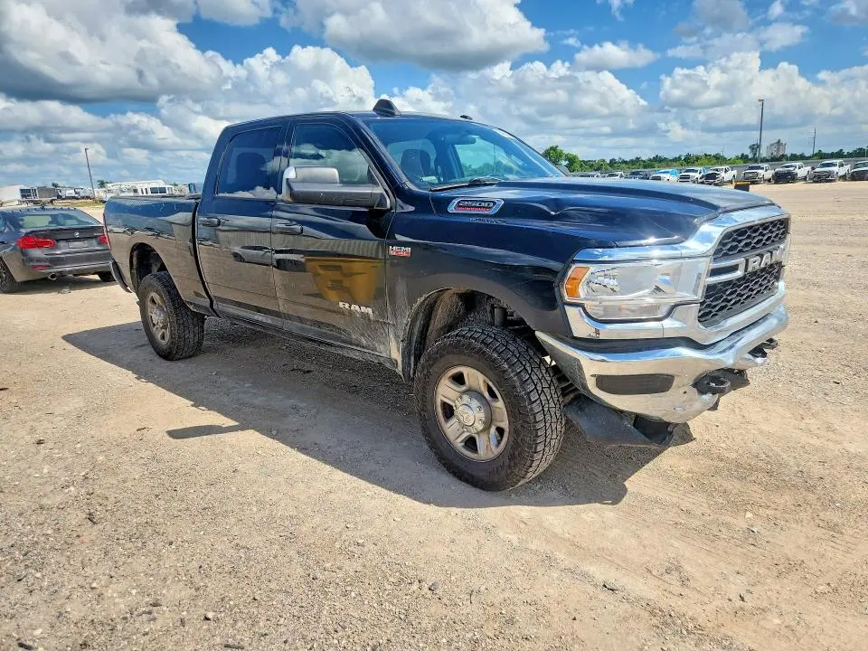 2022 RAM 2500 TRADESMAN  
