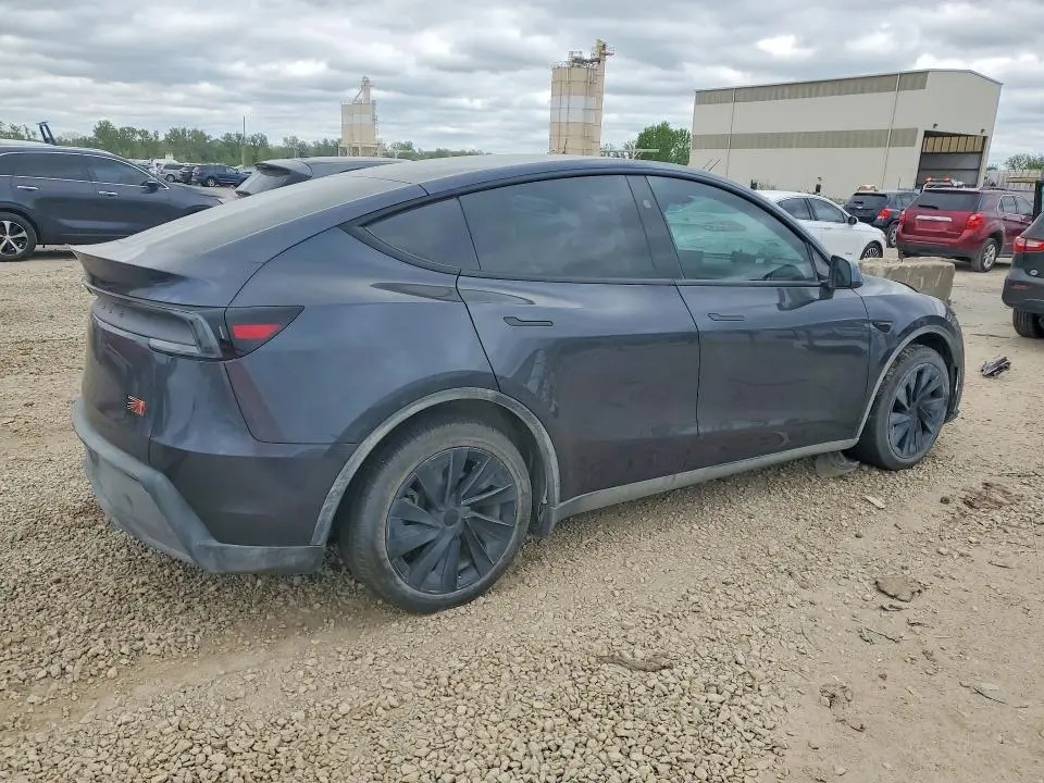 2026 TESLA MODEL Y   
