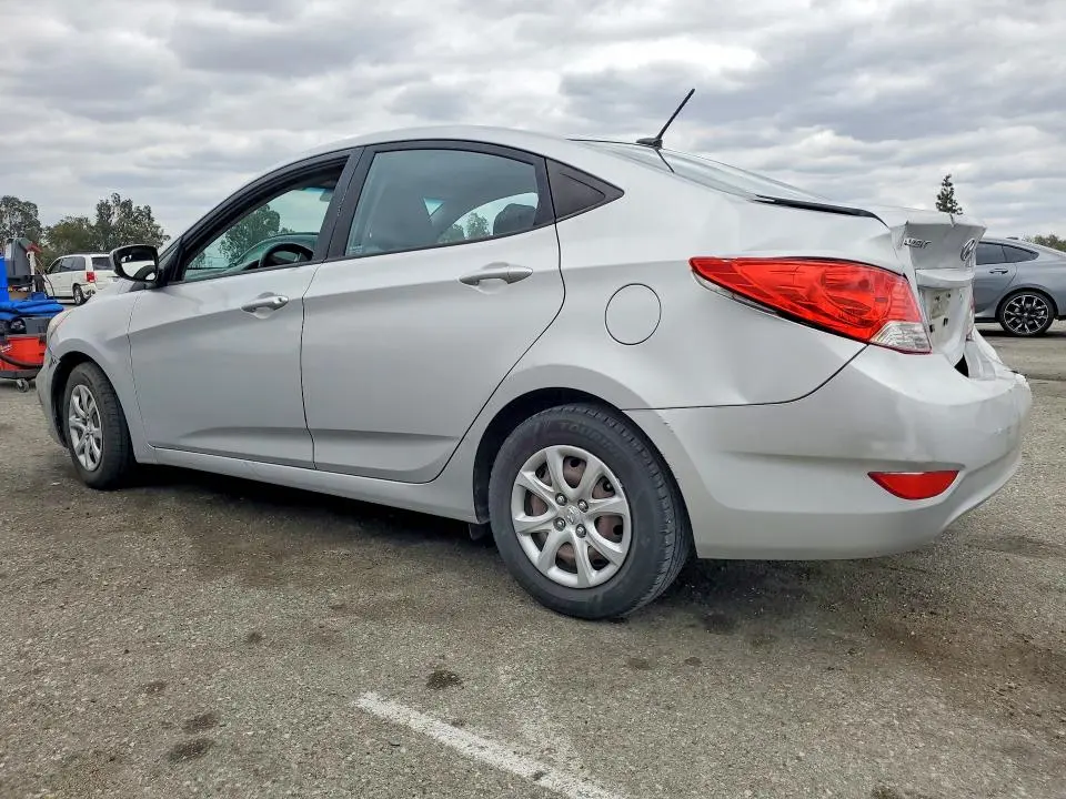 2014 HYUNDAI ACCENT GLS  