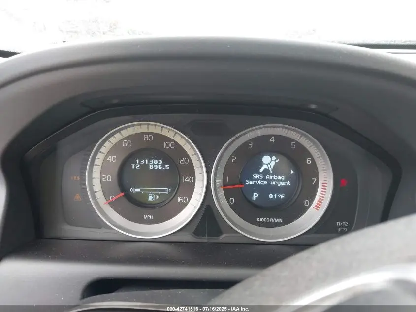 2013 VOLVO XC60 T6