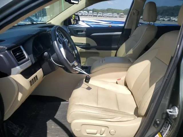 2015 TOYOTA HIGHLANDER XLE  