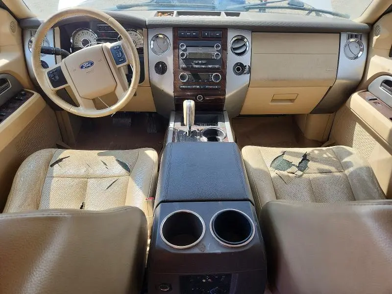 2011 FORD EXPEDITION EL XLT  