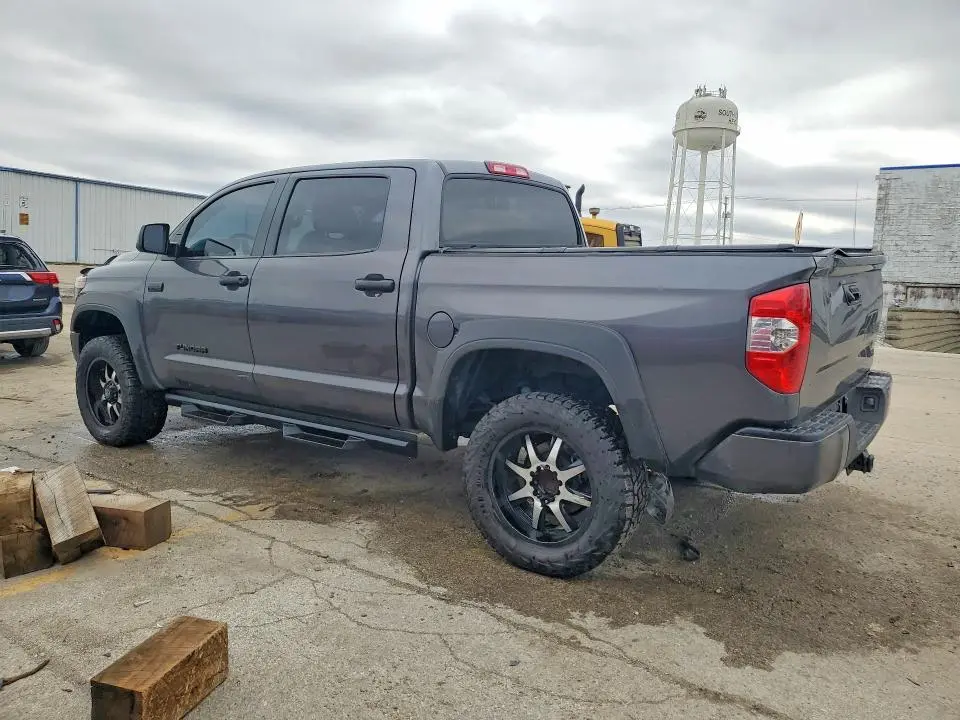 2019 TOYOTA TUNDRA SR5  