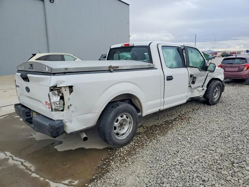 2016 FORD F150 SUPERCREW  