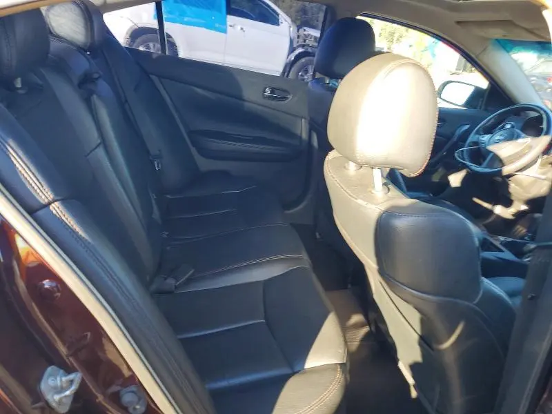 2014 NISSAN MAXIMA S  