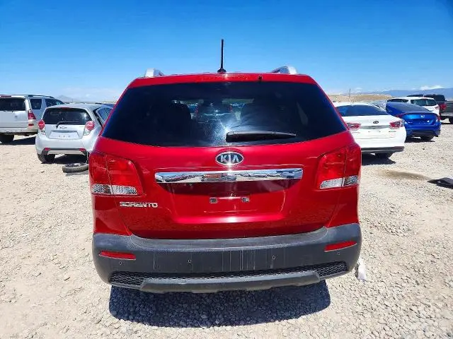 2011 KIA SORENTO LX  