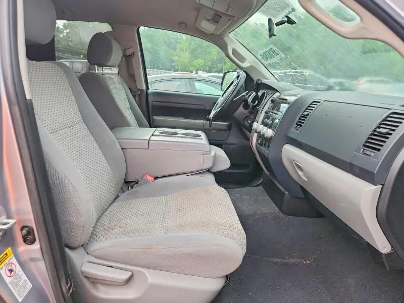 2013 TOYOTA TUNDRA DOUBLE CAB SR5  