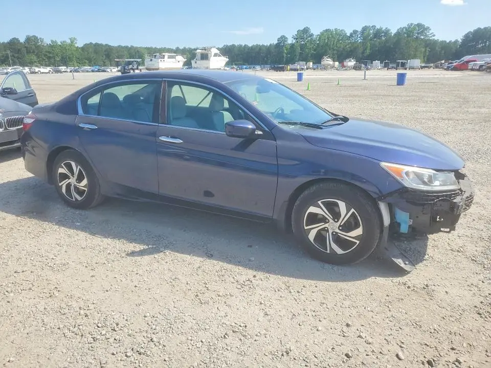 2017 HONDA ACCORD LX  