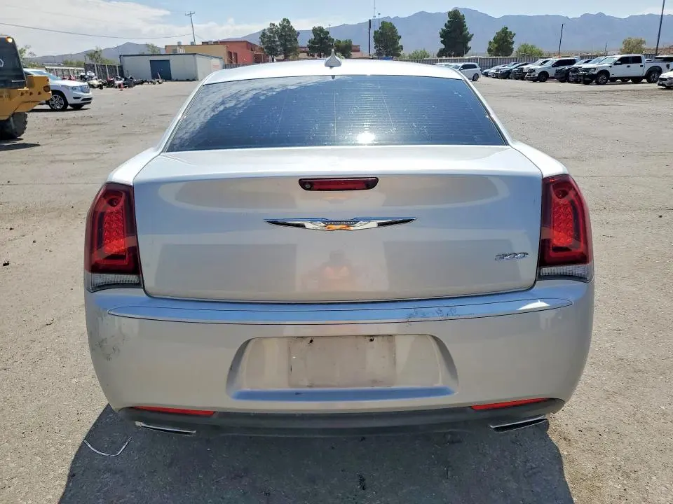 2020 CHRYSLER 300 TOURING  
