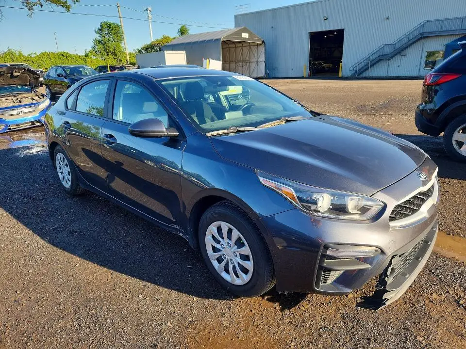 2021 KIA FORTE FE  