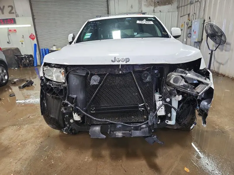 2014 JEEP GRAND CHEROKEE LAREDO  