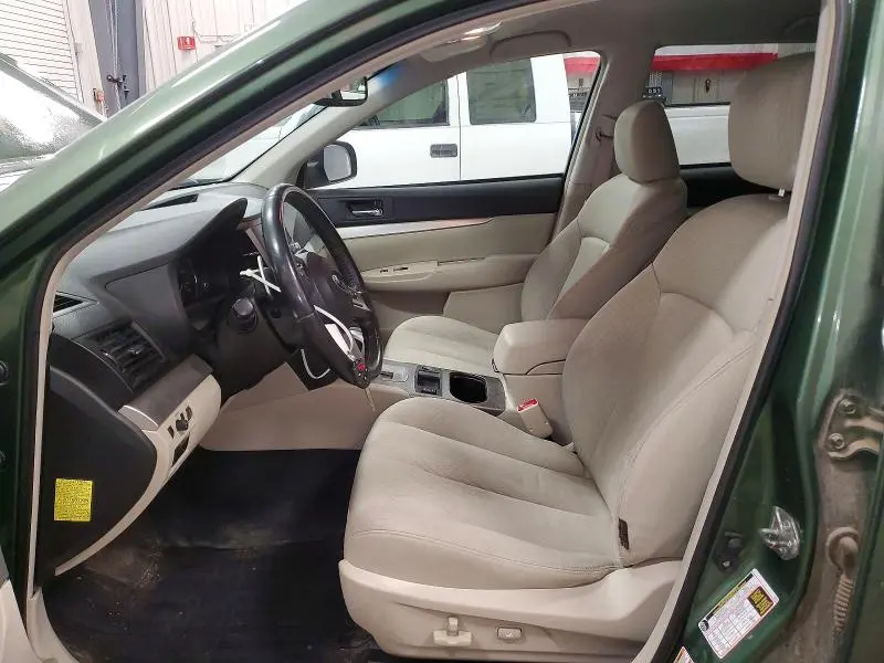 2010 SUBARU OUTBACK 2.5I PREMIUM  