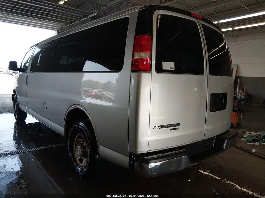2016 CHEVROLET EXPRESS 3500 LS