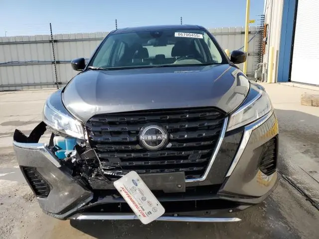 2023 NISSAN KICKS S  