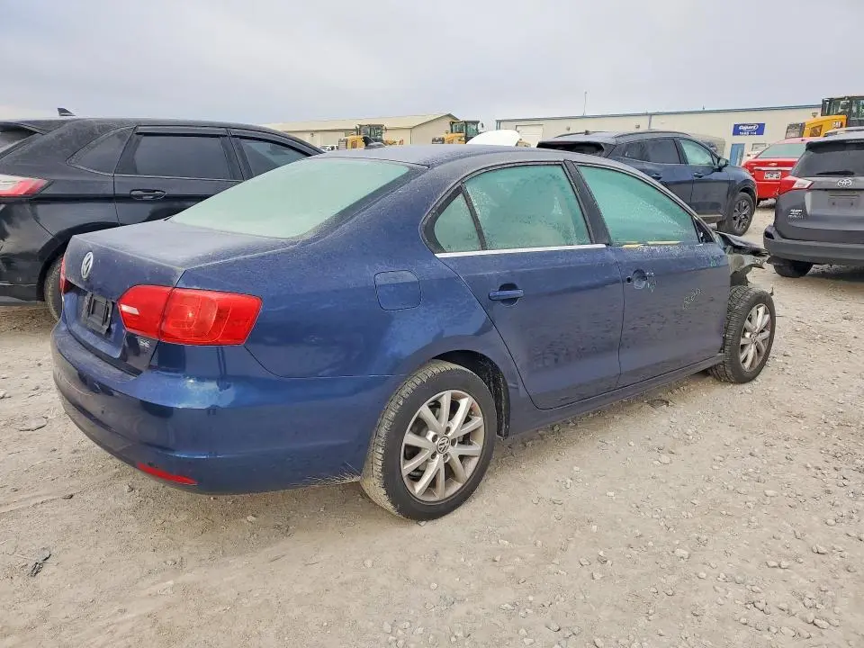 2014 VOLKSWAGEN JETTA SE  