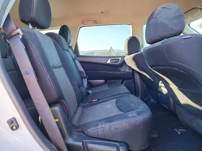 2017 NISSAN PATHFINDER S  