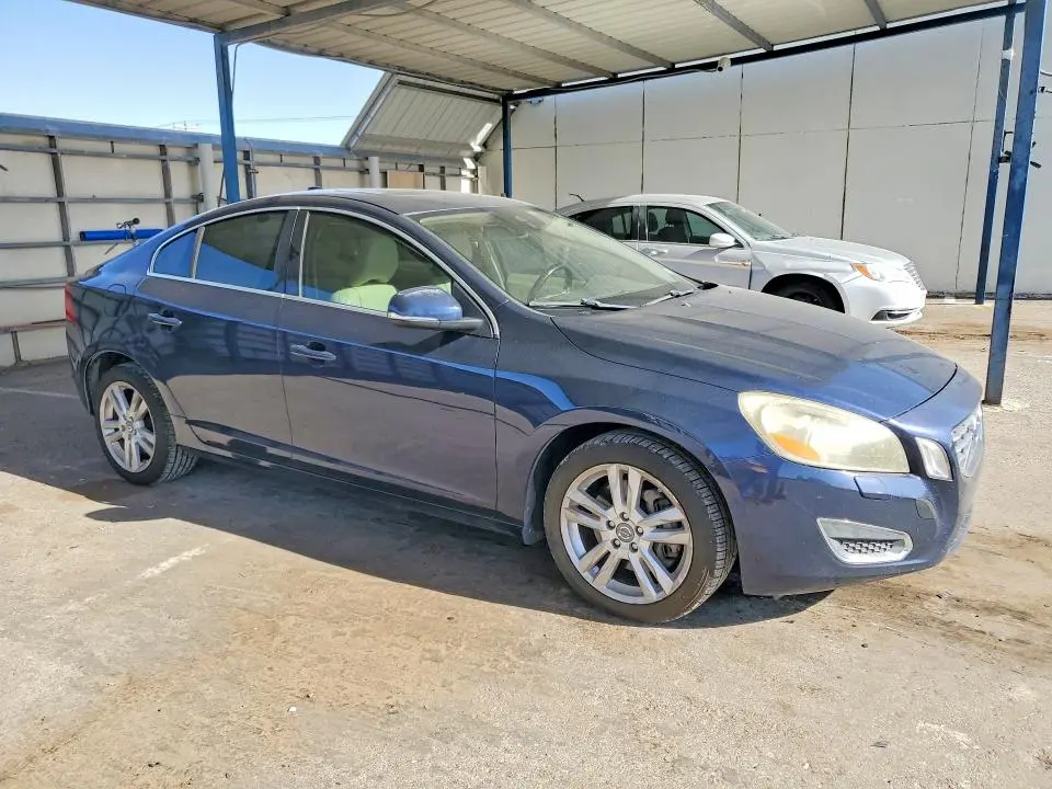 2013 VOLVO S60 T5  