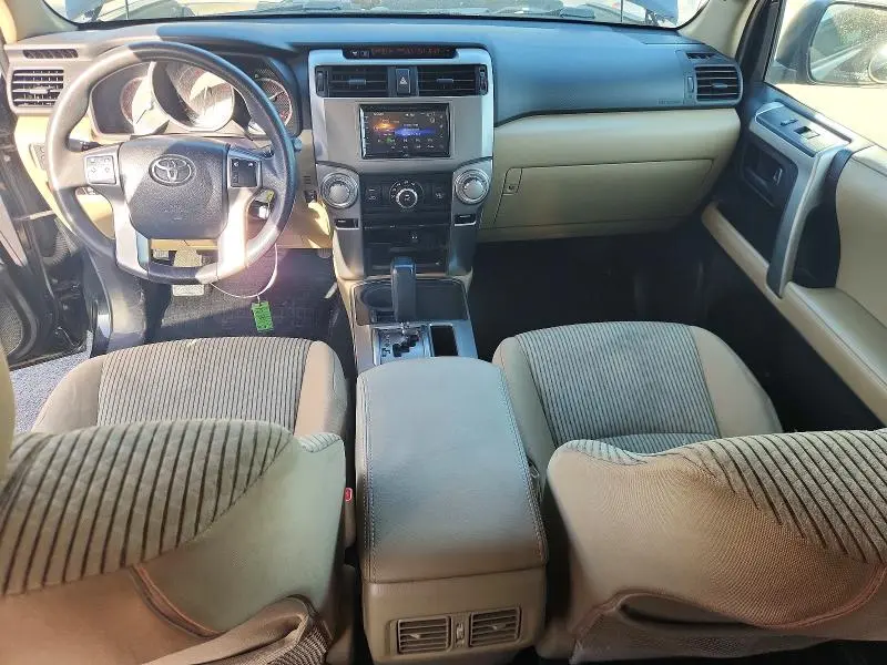 2011 TOYOTA 4RUNNER SR5  