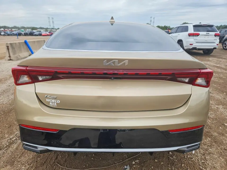 2022 KIA K5 LXS  