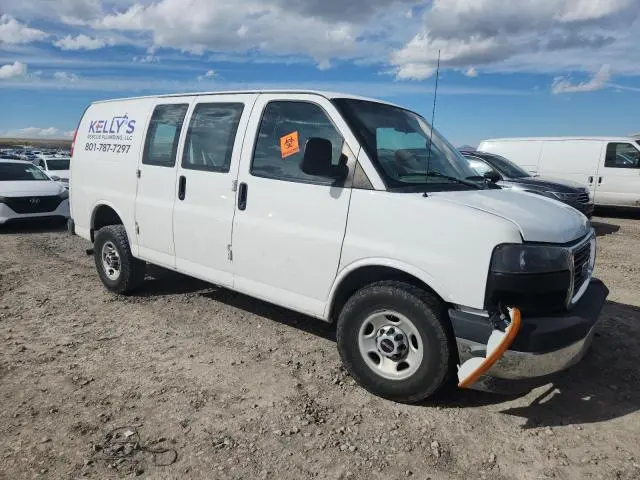 2017 GMC SAVANA G2500  