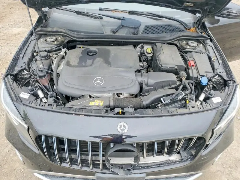 2018 MERCEDES-BENZ GLA 250 4MATIC  