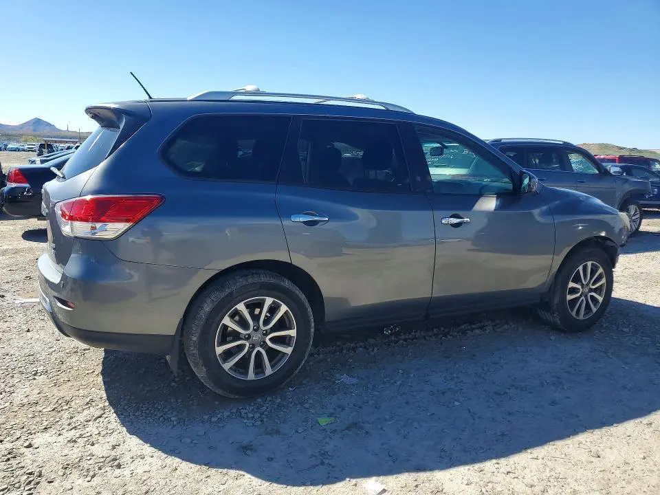 2015 NISSAN PATHFINDER SV  