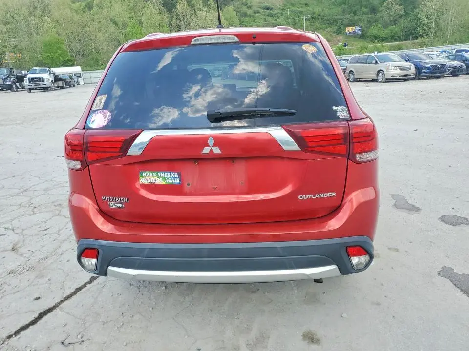 2016 MITSUBISHI OUTLANDER SE  