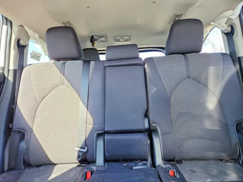 2020 TOYOTA HIGHLANDER L  