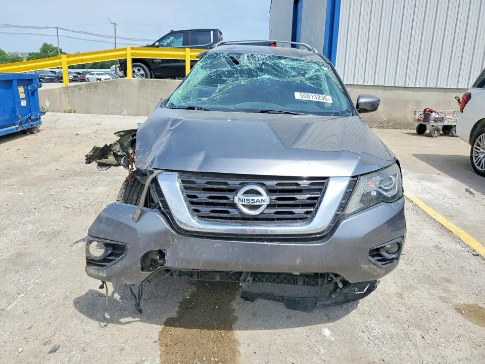 2018 NISSAN PATHFINDER SV  