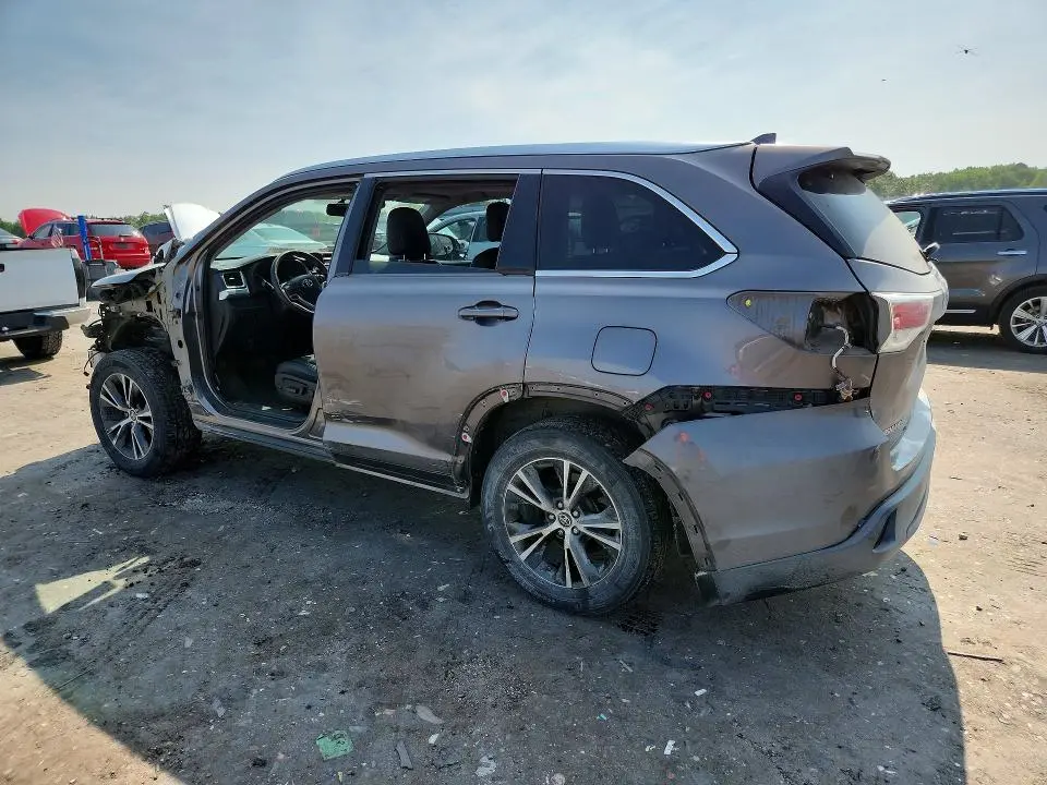 2016 TOYOTA HIGHLANDER XLE  