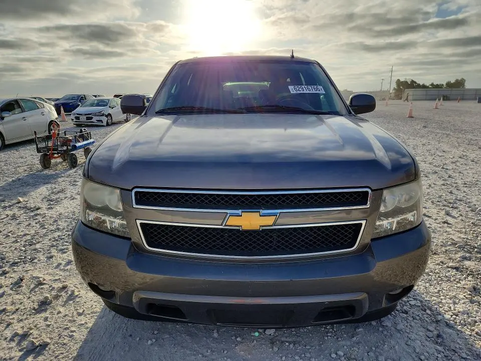 2014 CHEVROLET SUBURBAN C1500 LT  