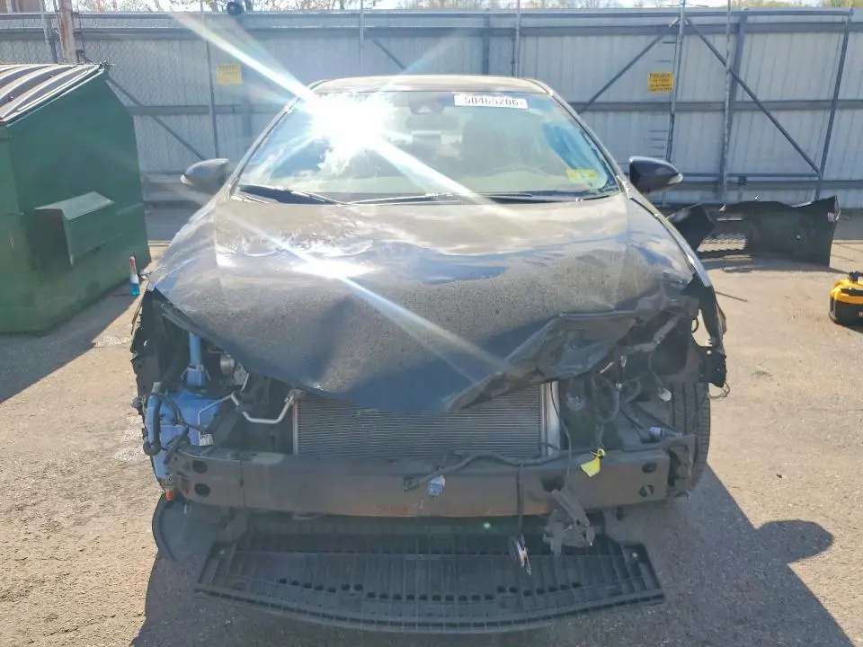 2019 TOYOTA COROLLA SE  
