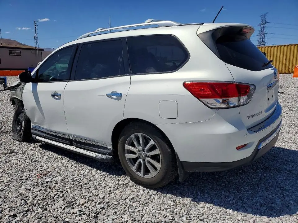 2014 NISSAN PATHFINDER SL  