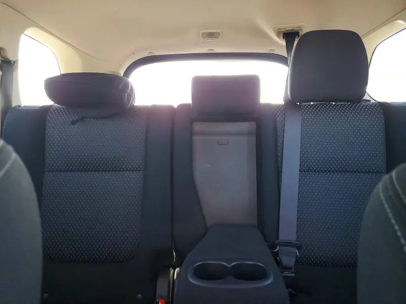2018 MITSUBISHI OUTLANDER ES  