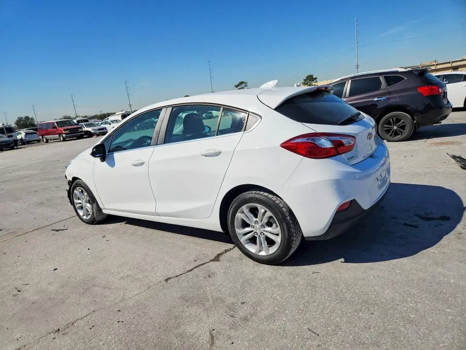 2019 CHEVROLET CRUZE LT  