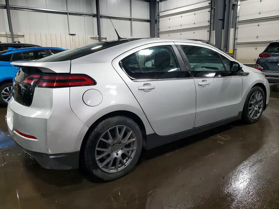 2011 CHEVROLET VOLT   