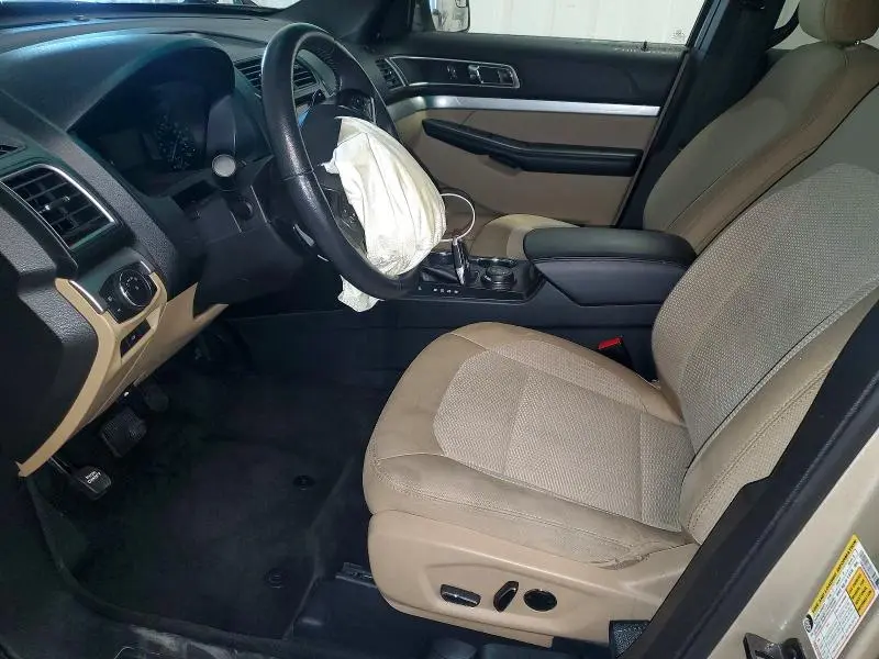 2017 FORD EXPLORER XLT  