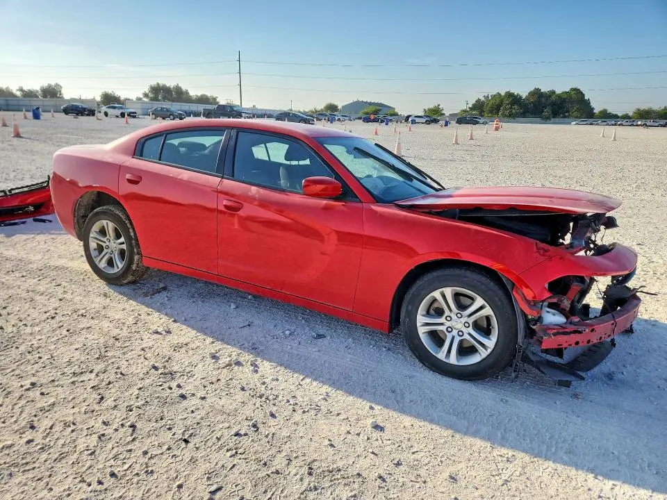 2022 DODGE CHARGER SXT  