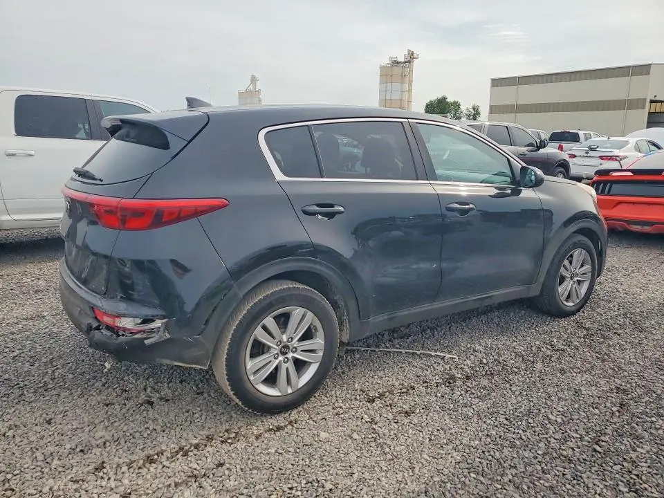 2017 KIA SPORTAGE LX  