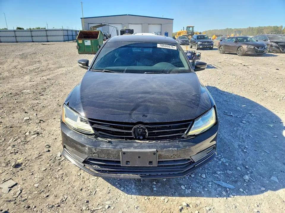 2018 VOLKSWAGEN JETTA SPORT  