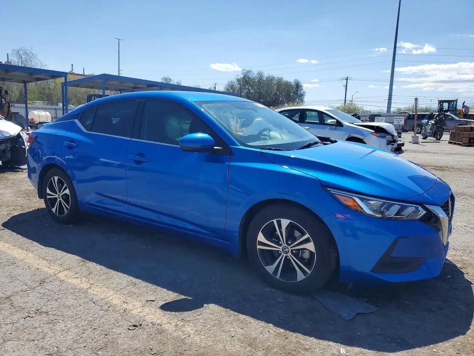 2022 NISSAN SENTRA SV  