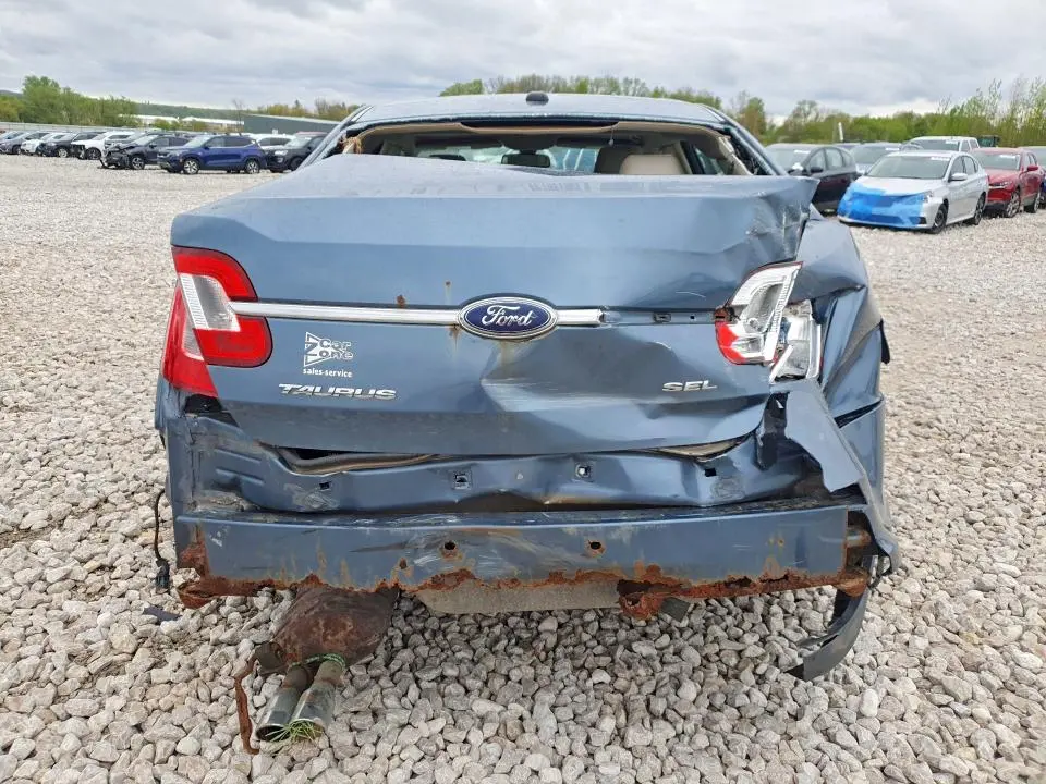 2010 FORD TAURUS SEL  
