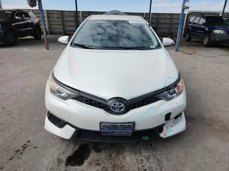 2018 TOYOTA COROLLA IM   