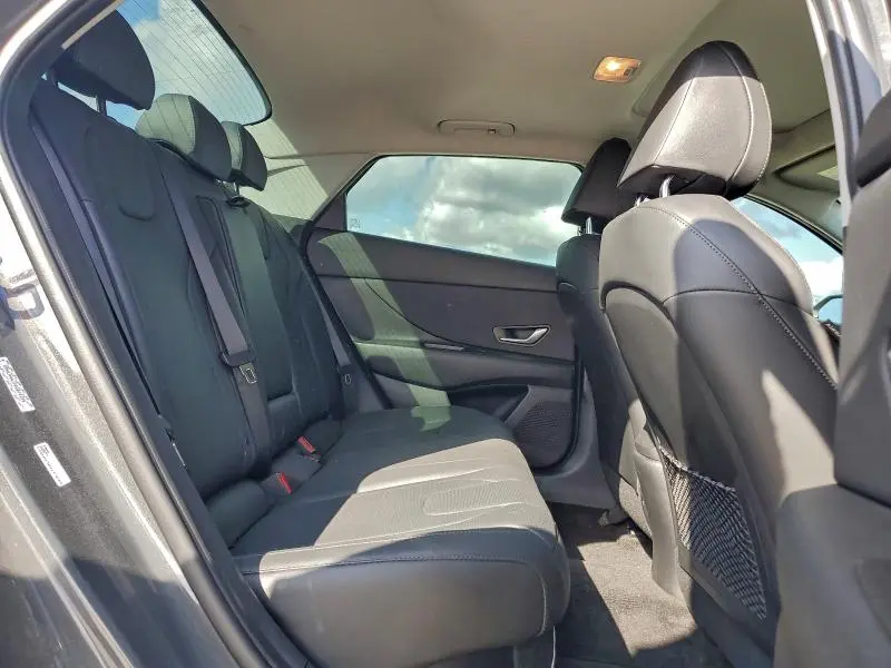 2023 HYUNDAI ELANTRA LIMITED  