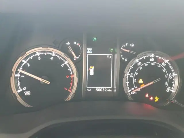 2023 TOYOTA 4RUNNER SE  