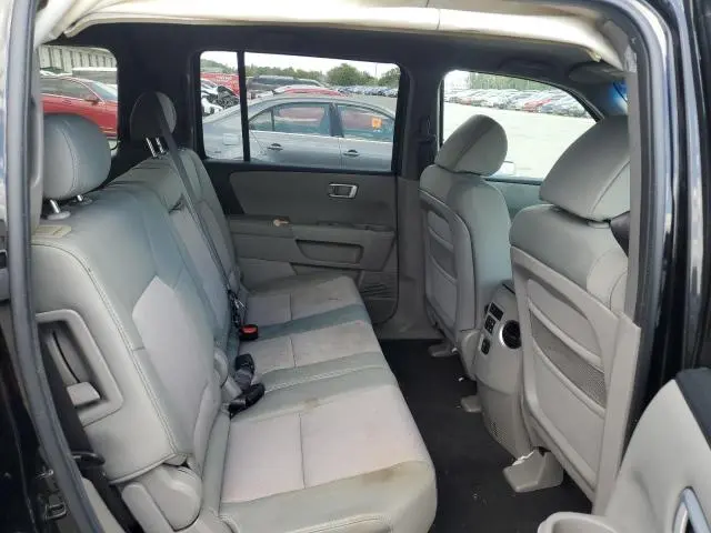 2010 HONDA PILOT EX  