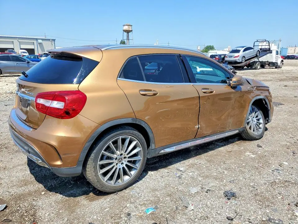 2018 MERCEDES-BENZ GLA 250 4MATIC  